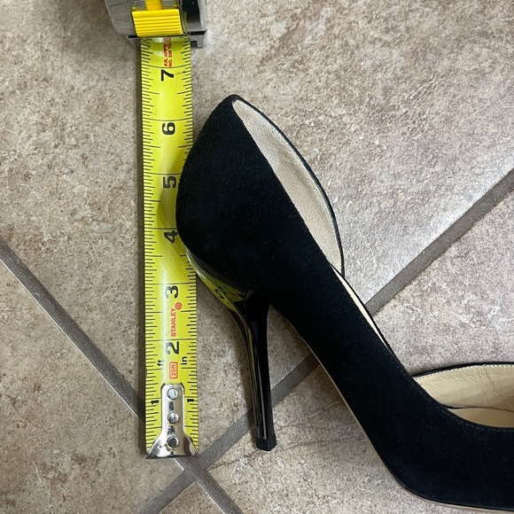 Jimmy Choo suede black pumps. - Picture 10 of 10